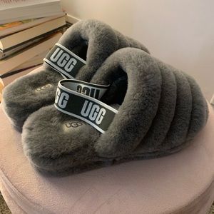 UGG Women’s Fluff Yeah Slide Sandal